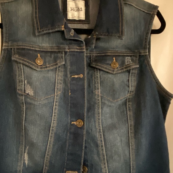MUDD Sleeveless Denim Jacket - Picture 2 of 5